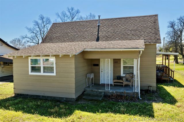 232 E Elm Street, Eufaula, OK 74432
