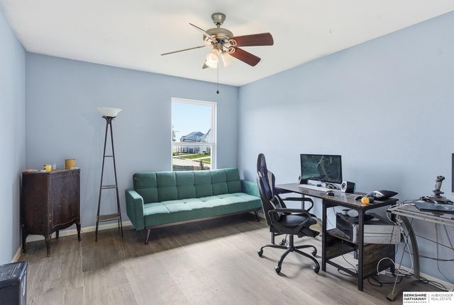 7303 N 107th Street, Omaha, NE 68122