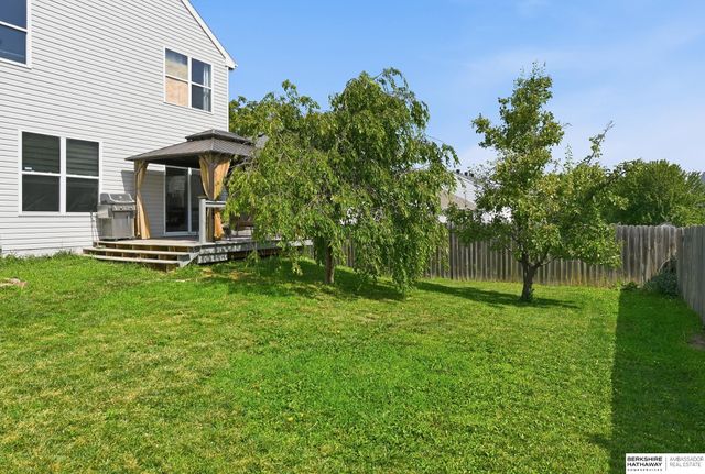 7303 N 107th Street, Omaha, NE 68122