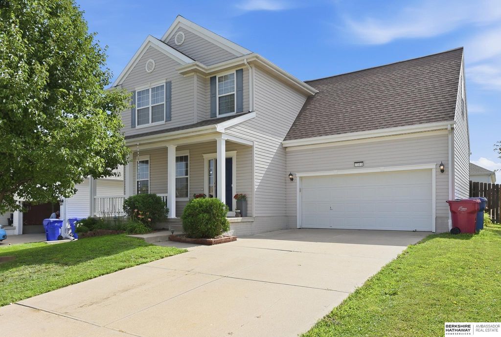 7303 N 107th Street, Omaha, NE 68122