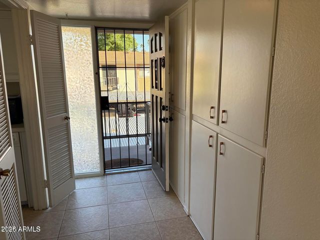 4701 N 68TH Street 138, Scottsdale, AZ 85251