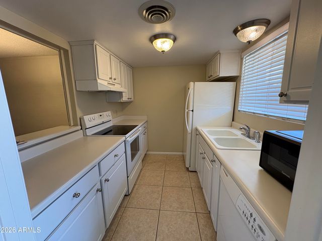 4701 N 68TH Street 138, Scottsdale, AZ 85251