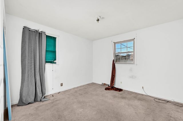 326 Bancroft Dr, Clarksville, TN 37042