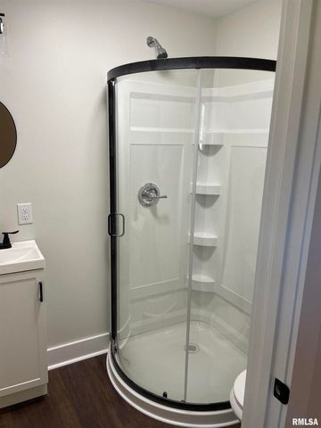 319 LINDSEY Street, Metropolis, IL 62960