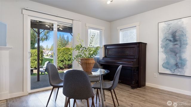 8321 Putters Court, Arlington, WA 98233