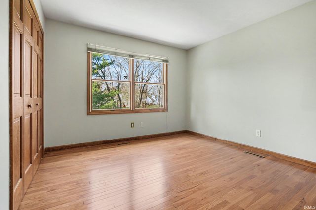 52321 Brendon Hills Drive, Granger, IN 46530