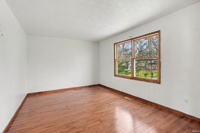 52321 Brendon Hills Drive, Granger, IN 46530