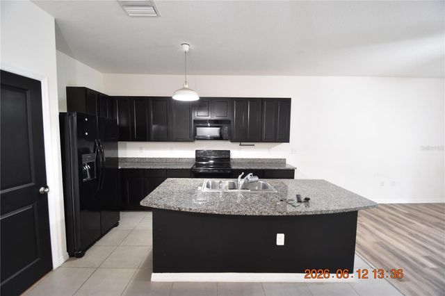 8868 INDIGO TRAIL LOOP 8868, Riverview, FL 33578
