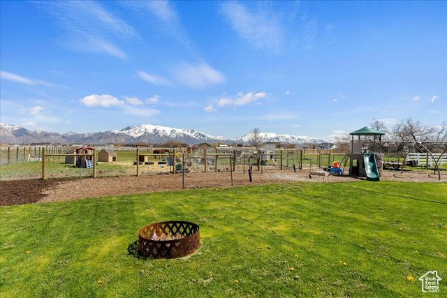 2062 S 4300 W, Taylor, UT 84401
