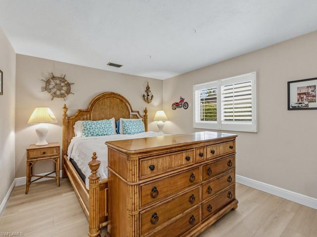 1610 Collingswood CT, Marco Island, FL 34145