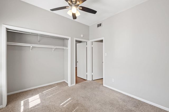 712 Graham PL 205, Austin, TX 78705