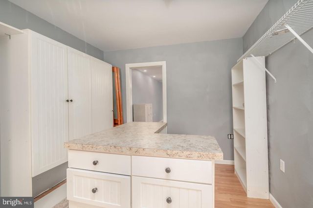 2524 LAKESIDE DR, Williamstown, NJ 08094