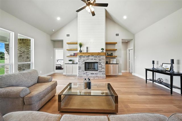 1114 Silver Sage Trail, Weatherford, TX 76085