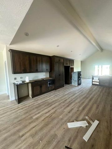 1797 E Skyline Avenue, Ozark, MO 65721
