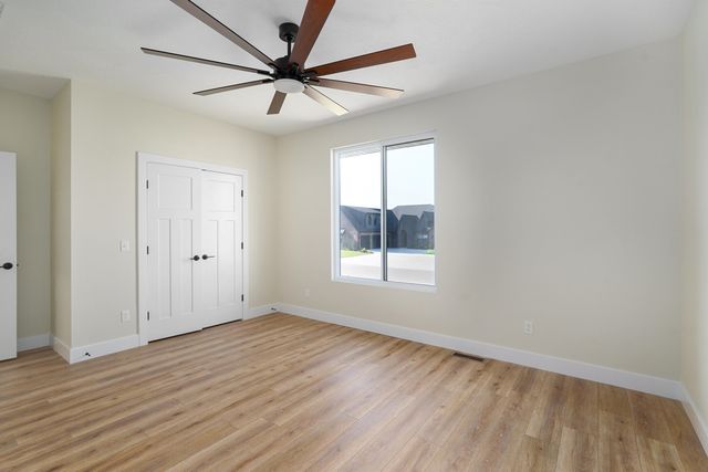 1797 E Skyline Avenue, Ozark, MO 65721