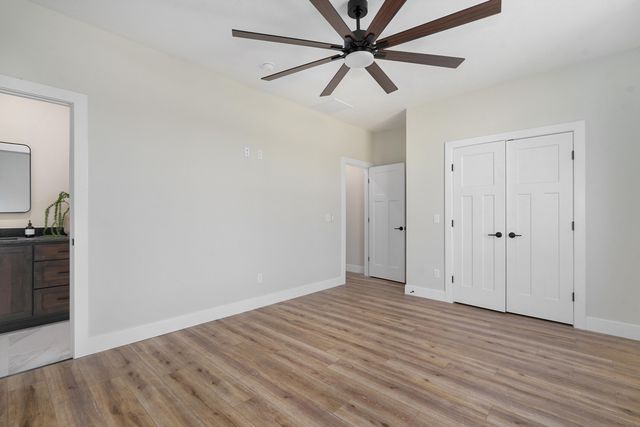 1797 E Skyline Avenue, Ozark, MO 65721