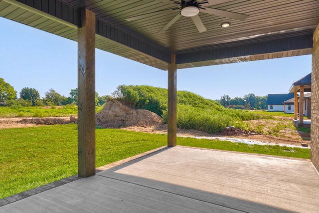 1797 E Skyline Avenue, Ozark, MO 65721