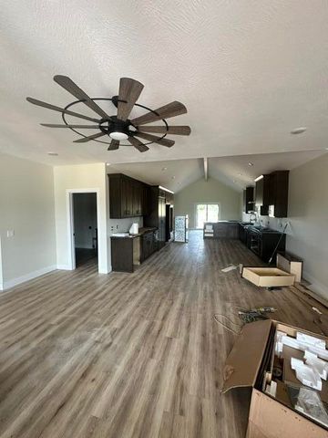 1797 E Skyline Avenue, Ozark, MO 65721