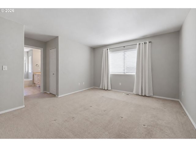 15990 Nw RONDOS Dr, Portland, OR 97229