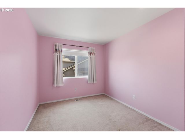 15990 Nw RONDOS Dr, Portland, OR 97229