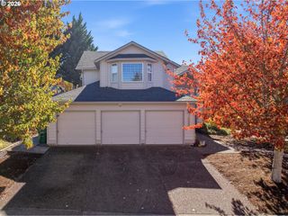 15990 Nw RONDOS Dr, Portland, OR 97229