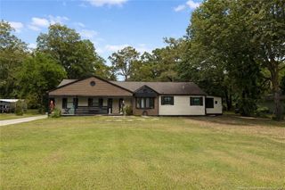 912 Main N Street, Raeford, NC 28376