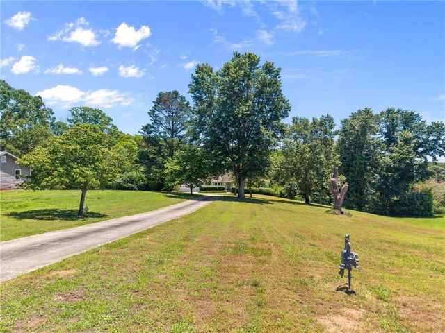3883 Sloan Mill Road, Gainesville, GA 30507