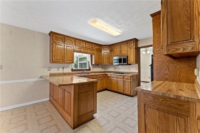 3883 Sloan Mill Road, Gainesville, GA 30507