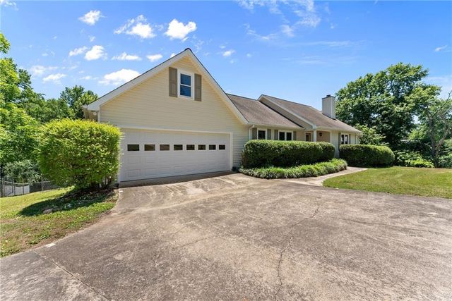 3883 Sloan Mill Road, Gainesville, GA 30507