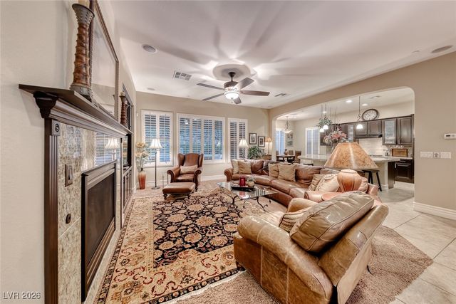 41 Moltrasio Lane, Henderson, NV 89011