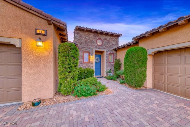 41 Moltrasio Lane, Henderson, NV 89011