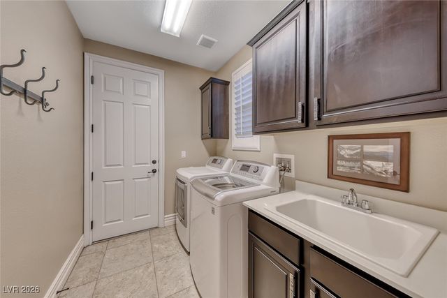 41 Moltrasio Lane, Henderson, NV 89011