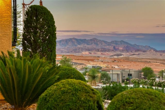 41 Moltrasio Lane, Henderson, NV 89011