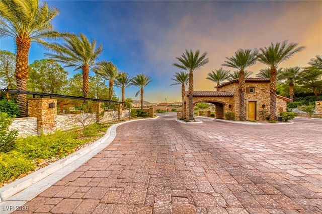 41 Moltrasio Lane, Henderson, NV 89011