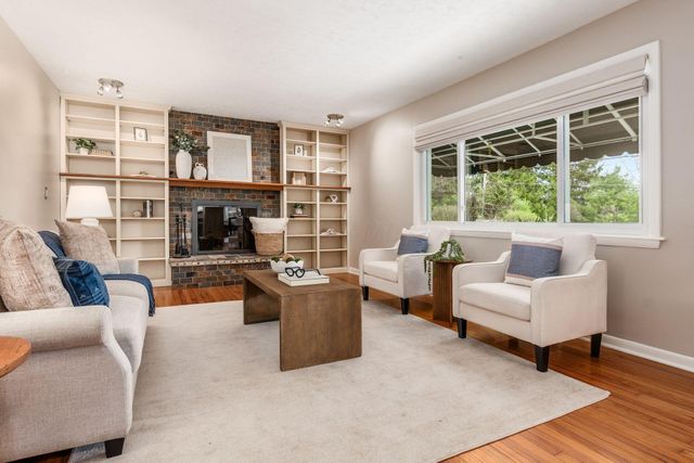 3855 Pegg Avenue, Columbus, OH 43214