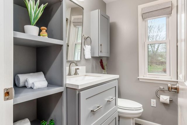 3855 Pegg Avenue, Columbus, OH 43214