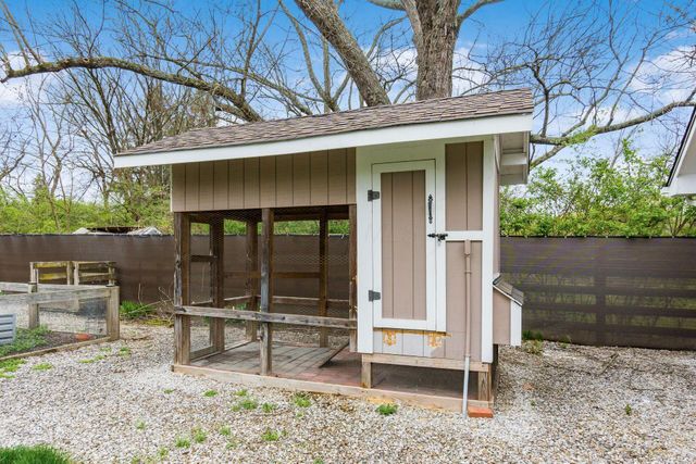 3855 Pegg Avenue, Columbus, OH 43214