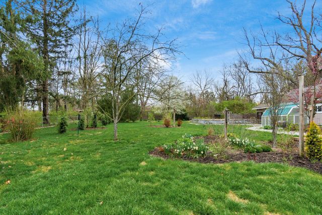 3855 Pegg Avenue, Columbus, OH 43214