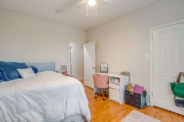 2700 Mccart Avenue, Fort Worth, TX 76110