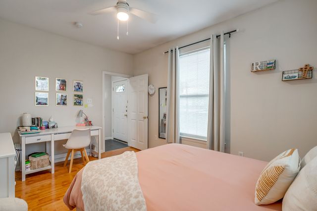 2700 Mccart Avenue, Fort Worth, TX 76110