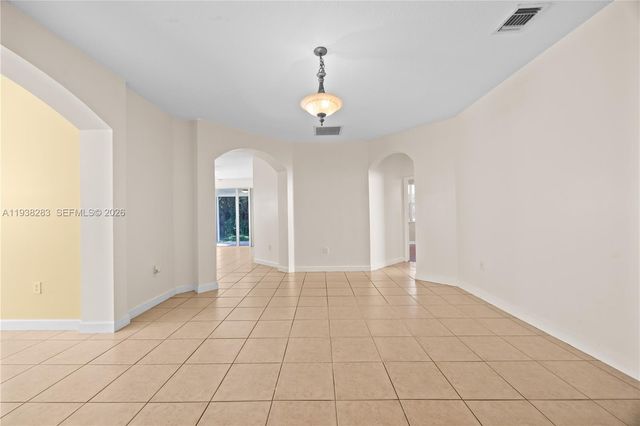 10770 SW 245th St, Homestead, FL 33032