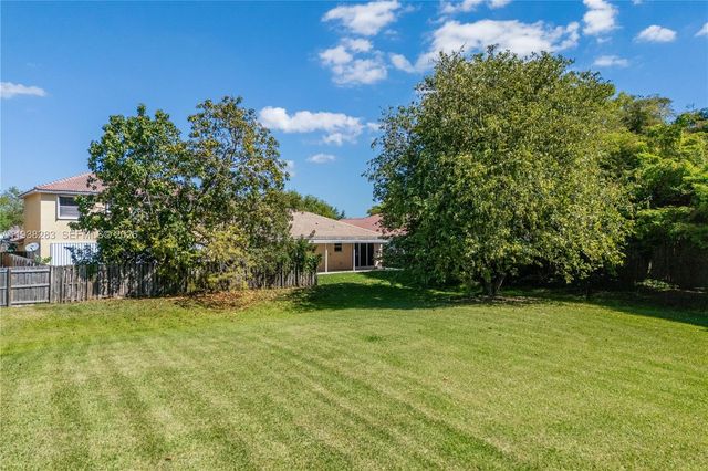 10770 SW 245th St, Homestead, FL 33032