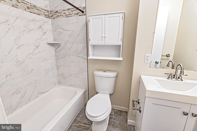 1 WORDSWORTH DR, Wilmington, DE 19808