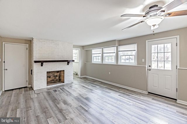 1 WORDSWORTH DR, Wilmington, DE 19808