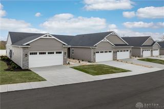 6837 Traditions Street 24, Middletown, OH 45044