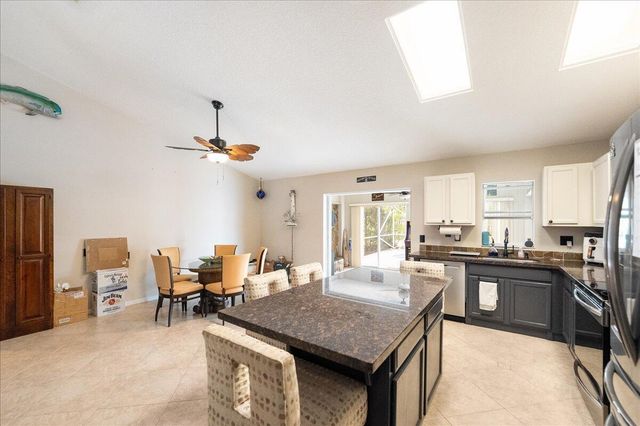 279 SW Glenwood Drive, Port St. Lucie, Port St Lucie, FL 34984