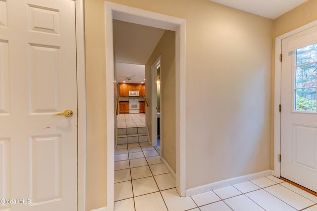 34 Sweetbrier Drive, Clifton Park, NY 12019