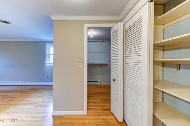 34 Sweetbrier Drive, Clifton Park, NY 12019