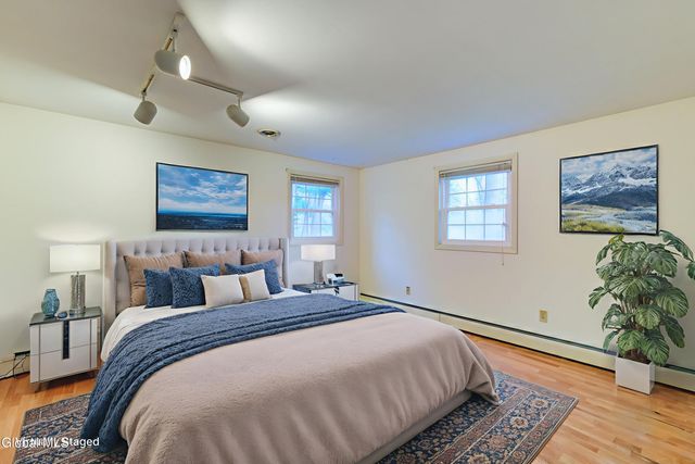 34 Sweetbrier Drive, Clifton Park, NY 12019