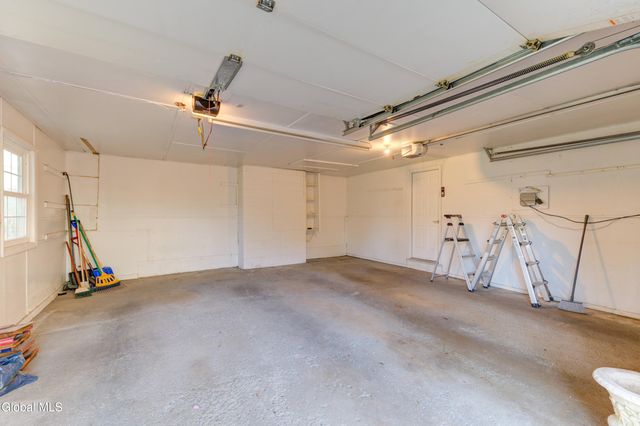 34 Sweetbrier Drive, Clifton Park, NY 12019